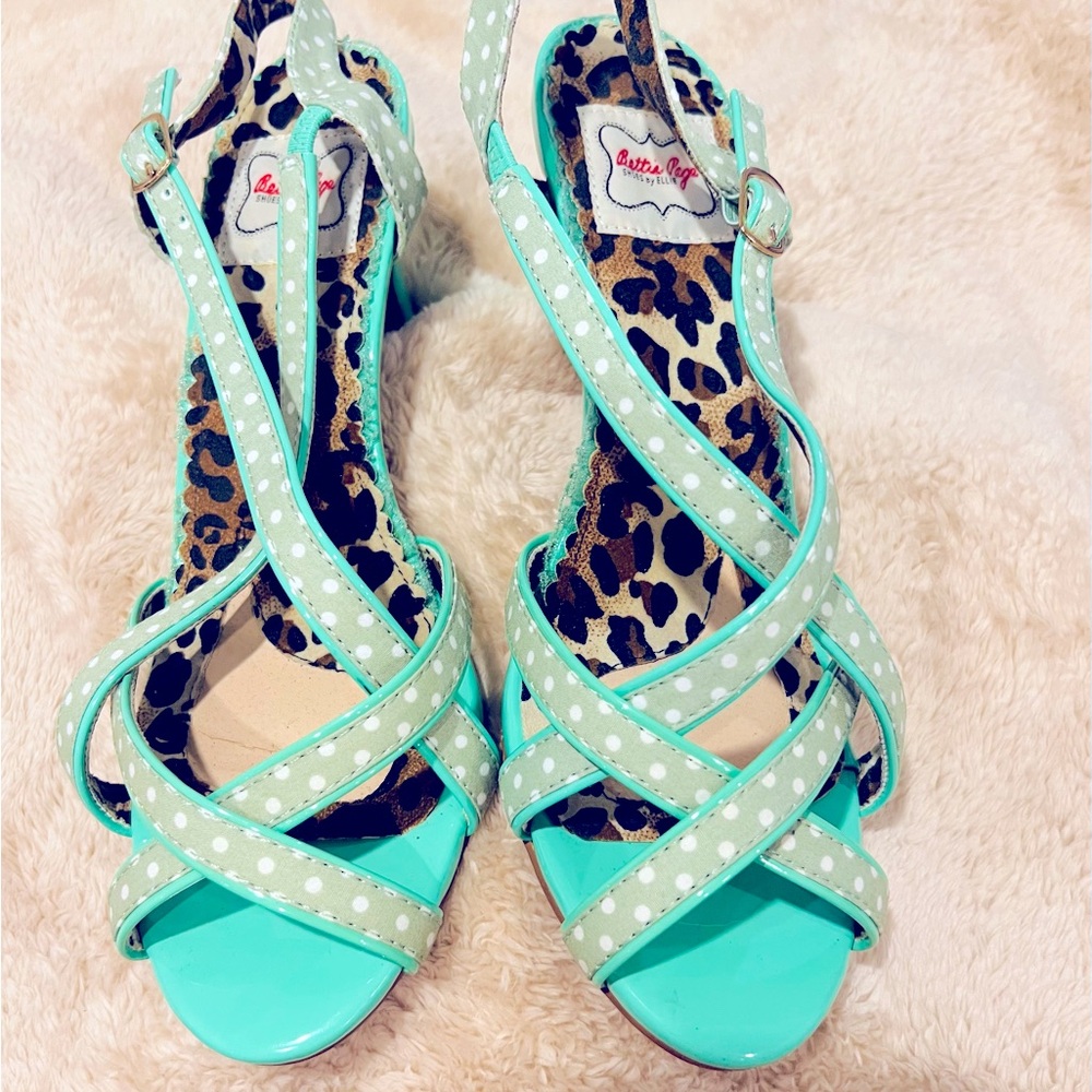 Bettie Page Polka Dot Heels by Ellie Size 10